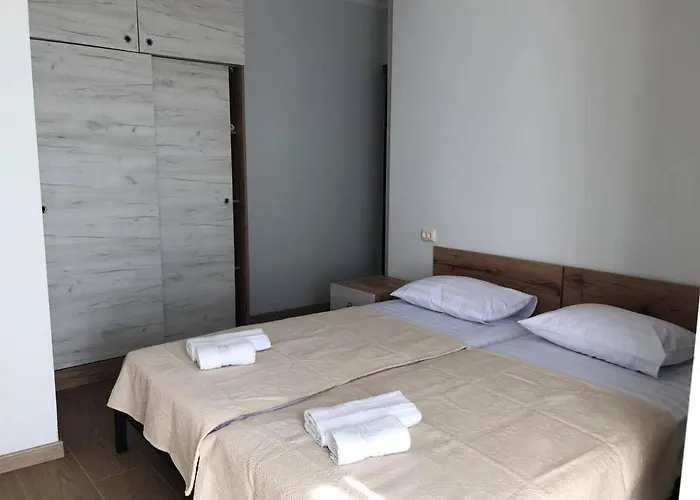 Chaki Hotel